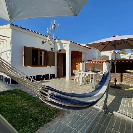 Casita Blanca Near Yumbo *