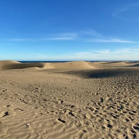 Casita Blanca Near Yumbo